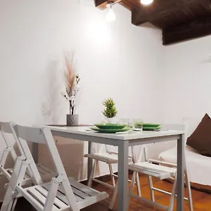 https://dh-sanremo-center-station-ariston-beaches.hotelitalianriviera.com